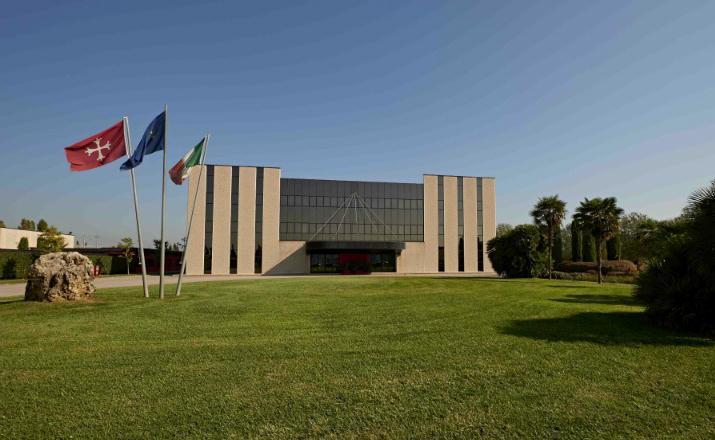 La pisana Abiogen Pharma insignita a Milano del titolo di “Eccellenza italiana” 