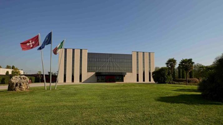 La pisana Abiogen Pharma insignita a Milano del titolo di “Eccellenza italiana”
