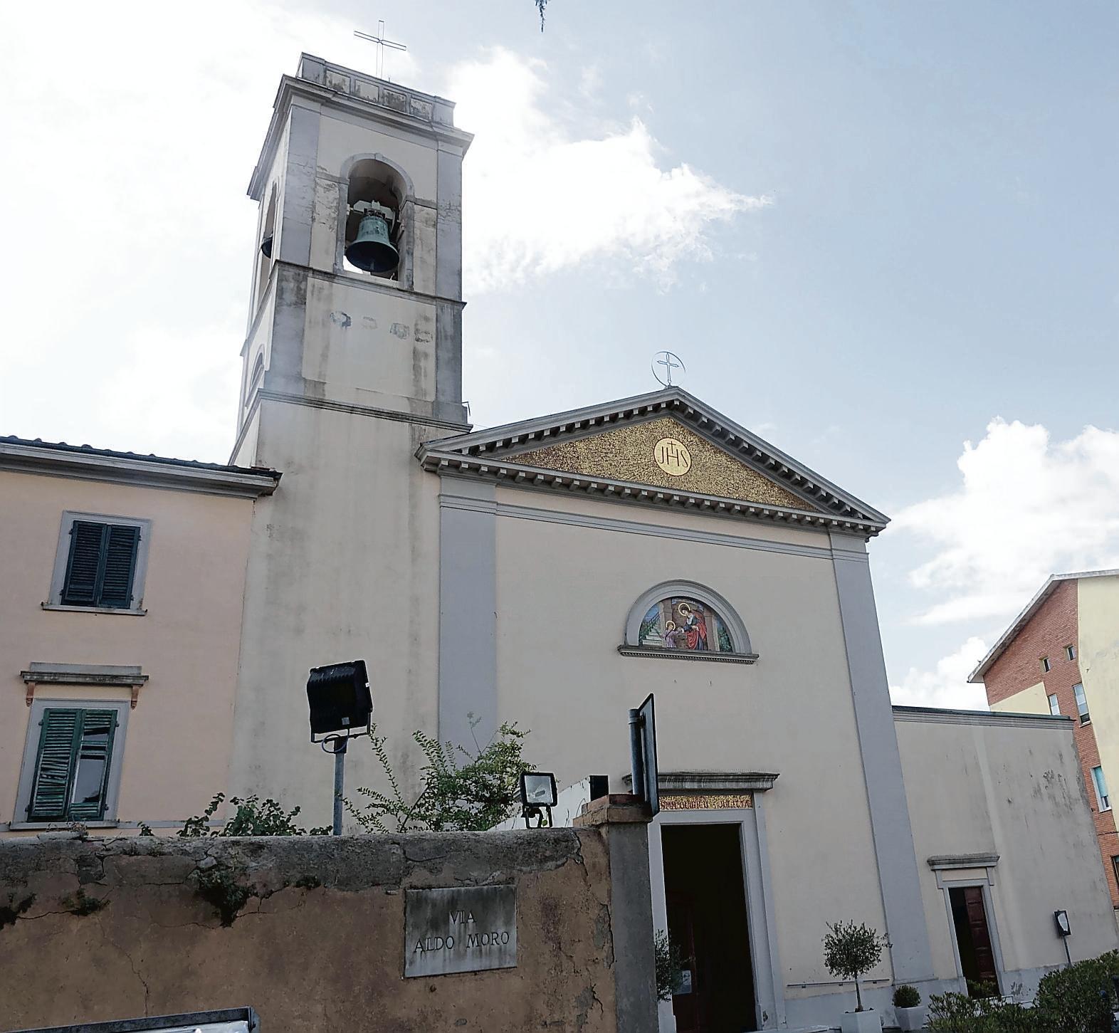  Campane rumorose, raccomandata al parroco. Lui alla messa: «Rispetto le regole diocesane» 