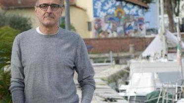 Lo scrittore viareggino Giampaolo Simi (foto Paglianti)