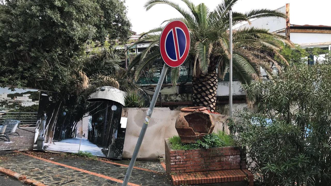 Ex Ciucheba, è ora di togliere quei ruderi