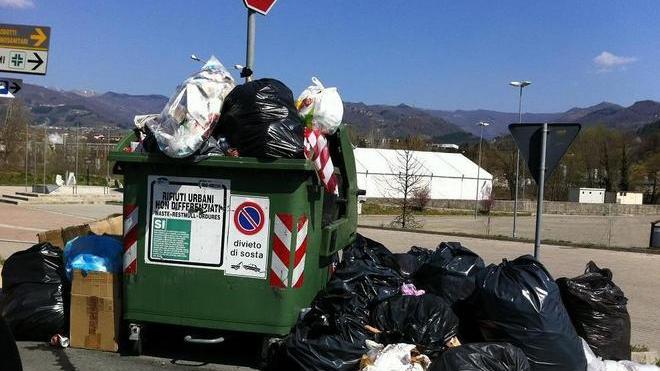 Riparte stamani la raccolta dei rifiuti in Garfagnana