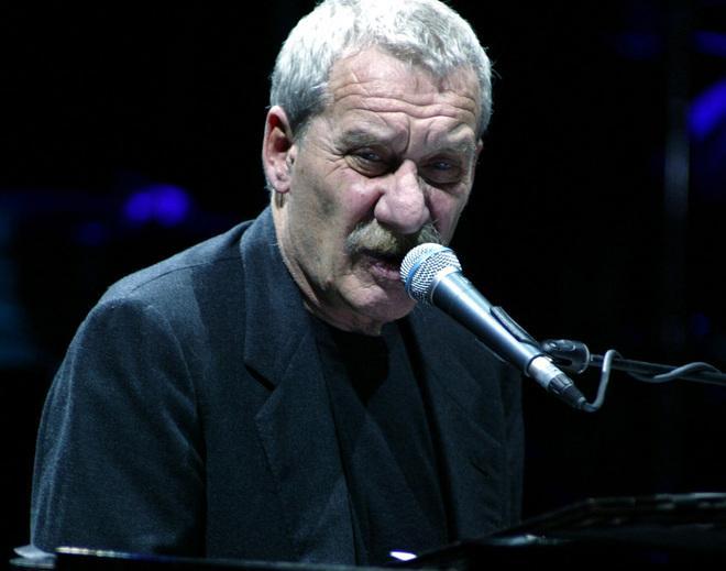 Paolo Conte, il diavolo rosso della musica 