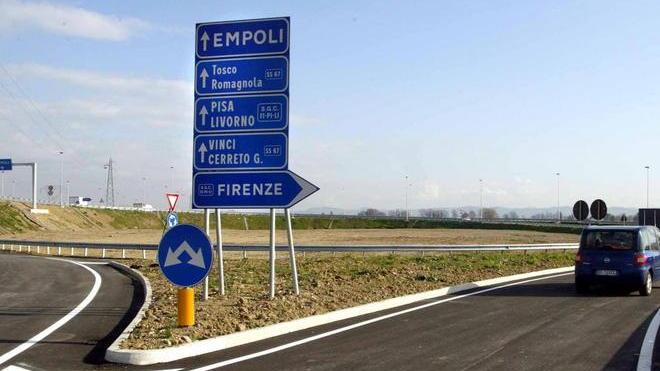 Alberi e barriere antirumore sugli svincoli della Fi-Pi-Li
