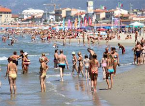 L’allarme: «Spiagge senza accessi»