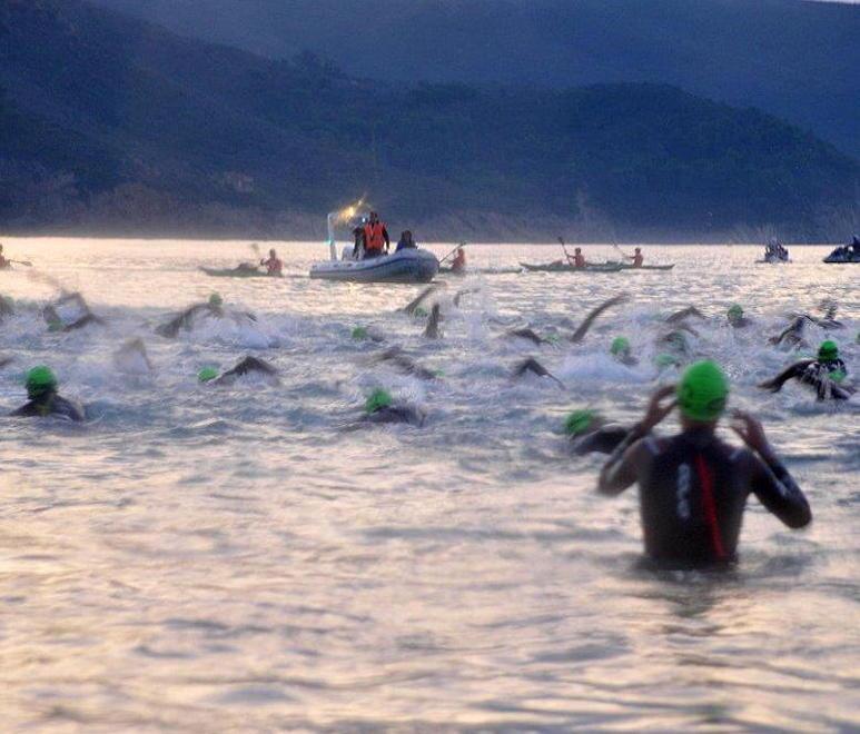 La partenza di Elbaman (foto servizio di Gio' Di Stefano)