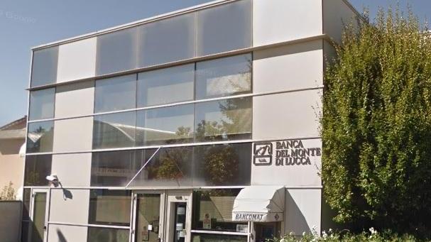 Chiudono le filiali di Banca del Monte all’Arancio e a Fornaci