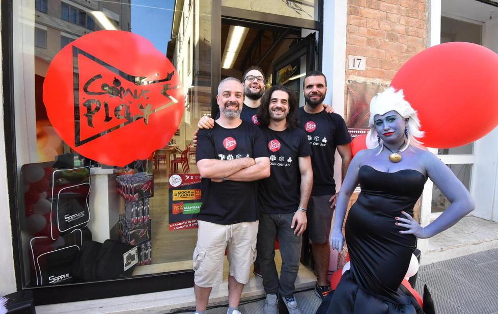 Comix Café raddoppia Inaugura Comix Play 