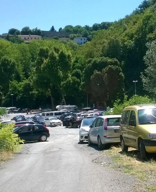 Via i camper da Docciola col nuovo piano del traffico 