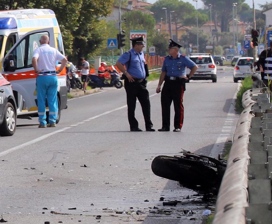 Muore nello scontro in moto: era a capo di Emmaus da 26 anni. Il dolore della moglie 