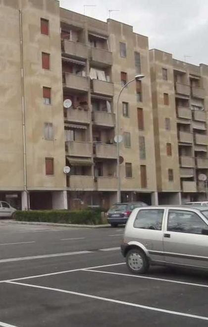 I cittadini vogliono i box auto 