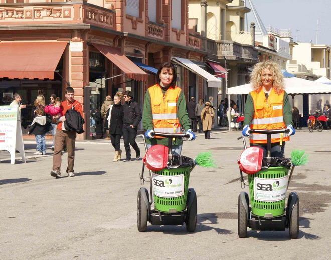 Isole ecologiche per la Passeggiata 
