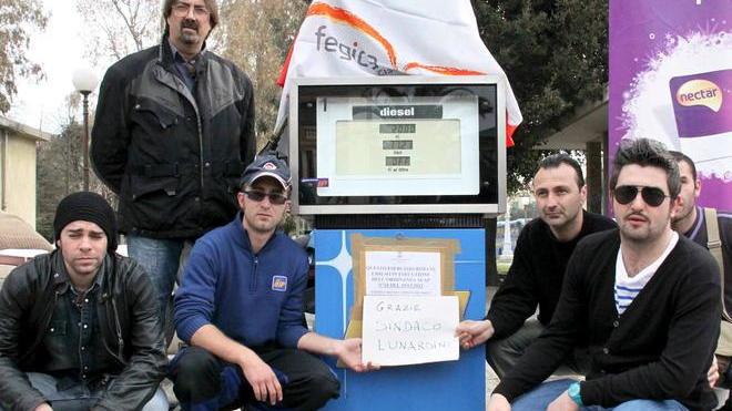 Chiuso il distributore Ip sul lungomare