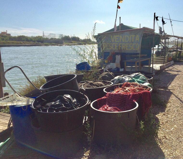 Ormeggi alla foce affidati all’Arci. E tra i pescatori c’è chi se ne va 