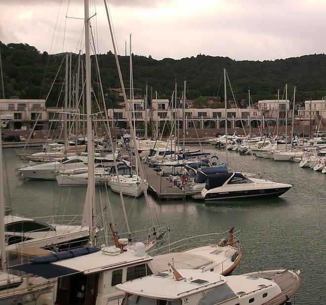 Porto di Scarlino, rischio licenziamenti 