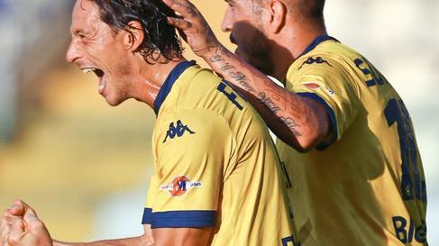Ferrario: «Un’emozione tornare a segnare in casa» De Grazia: «Che carattere!»