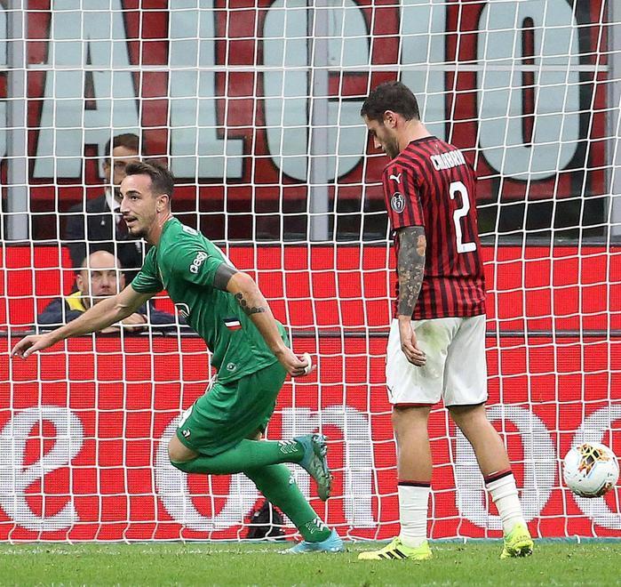 Ribery trascina la Fiorentina Il Milan affonda a San Siro 