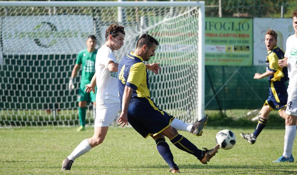 Modenese, una corazzata da gol: Quarantolese affondata