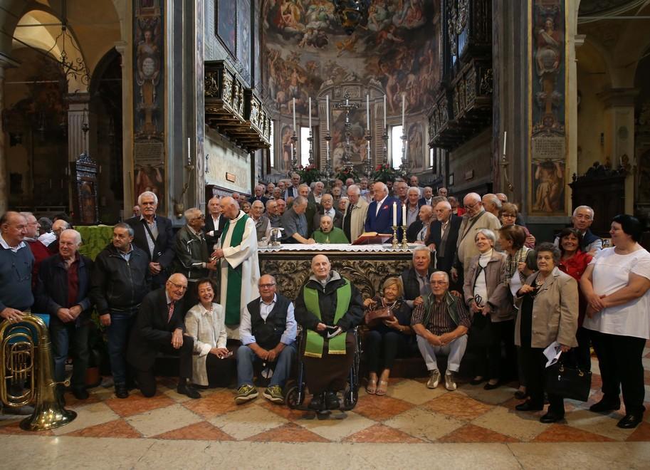 Don Gaetano a cent’anni celebra la messa in basilica 