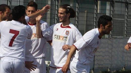Pontedera, 5 gol al Città di Castello il sogno promozione è a portata di mano