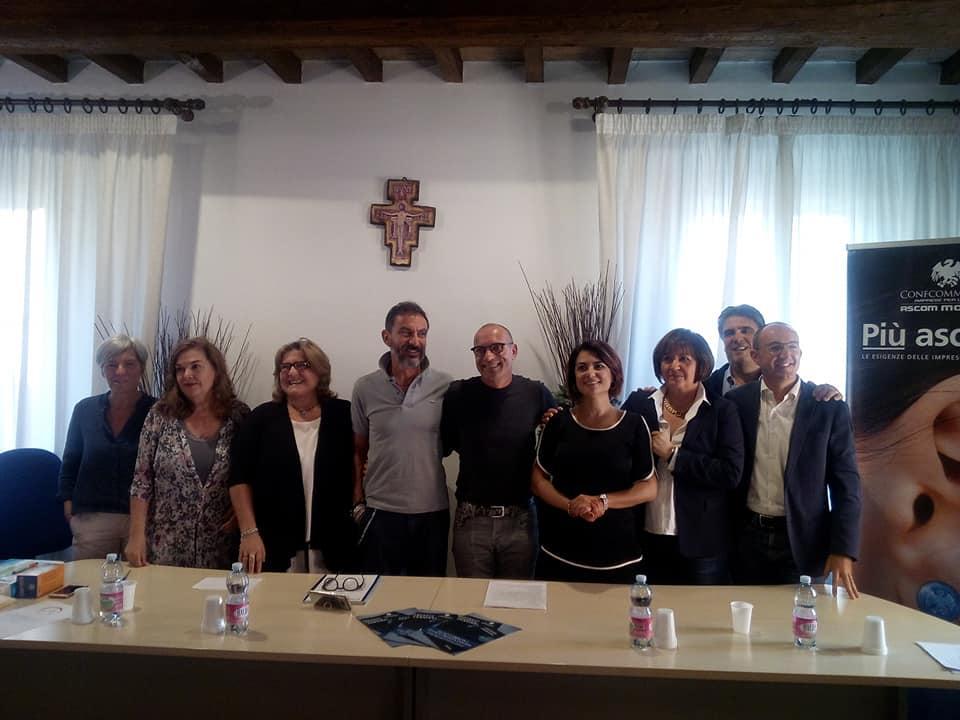 Carpi, ecco il maxi comitato di 200 commercianti