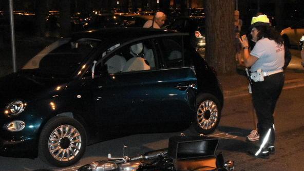 Apre portiera e urta moto Centauro in ospedale