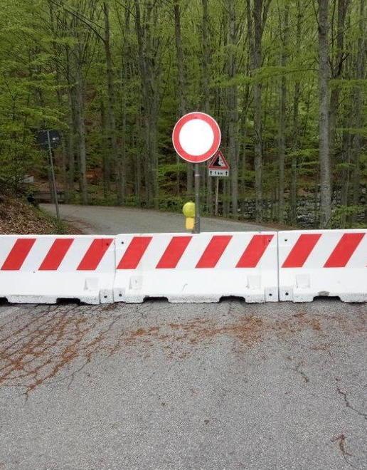 Ponteggi, semafori, transenne e disagi il ponte dei Mandrini non è un caso isolato 