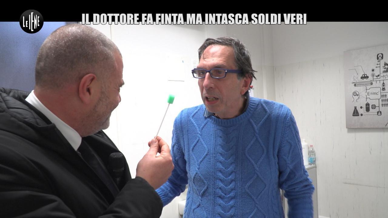 Radiato il medico che faceva esami inutili ai cinesi