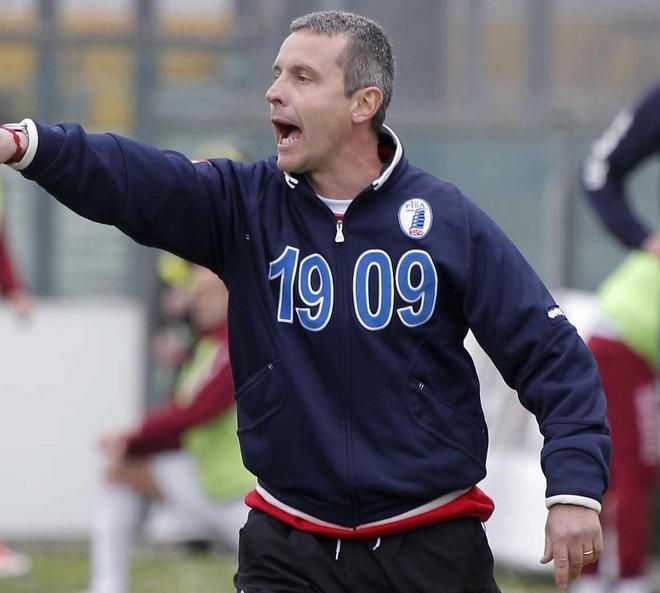 Pane: prove di calcio totale e di ruoli che si invertono 