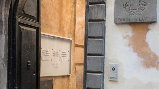 Ricevuta sindaco la donna aggredita