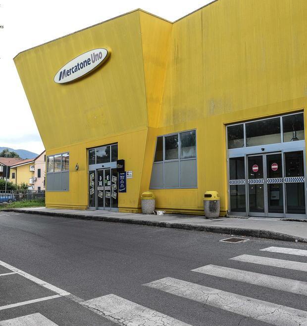Mercatone Uno sarà demolito: rinascerà come Globo 