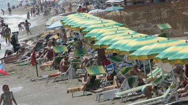 Niente crisi sulle spiagge Prenotazioni confermate