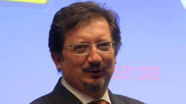 Comitato pro oncologia: Fondi chieda scusa ai malati