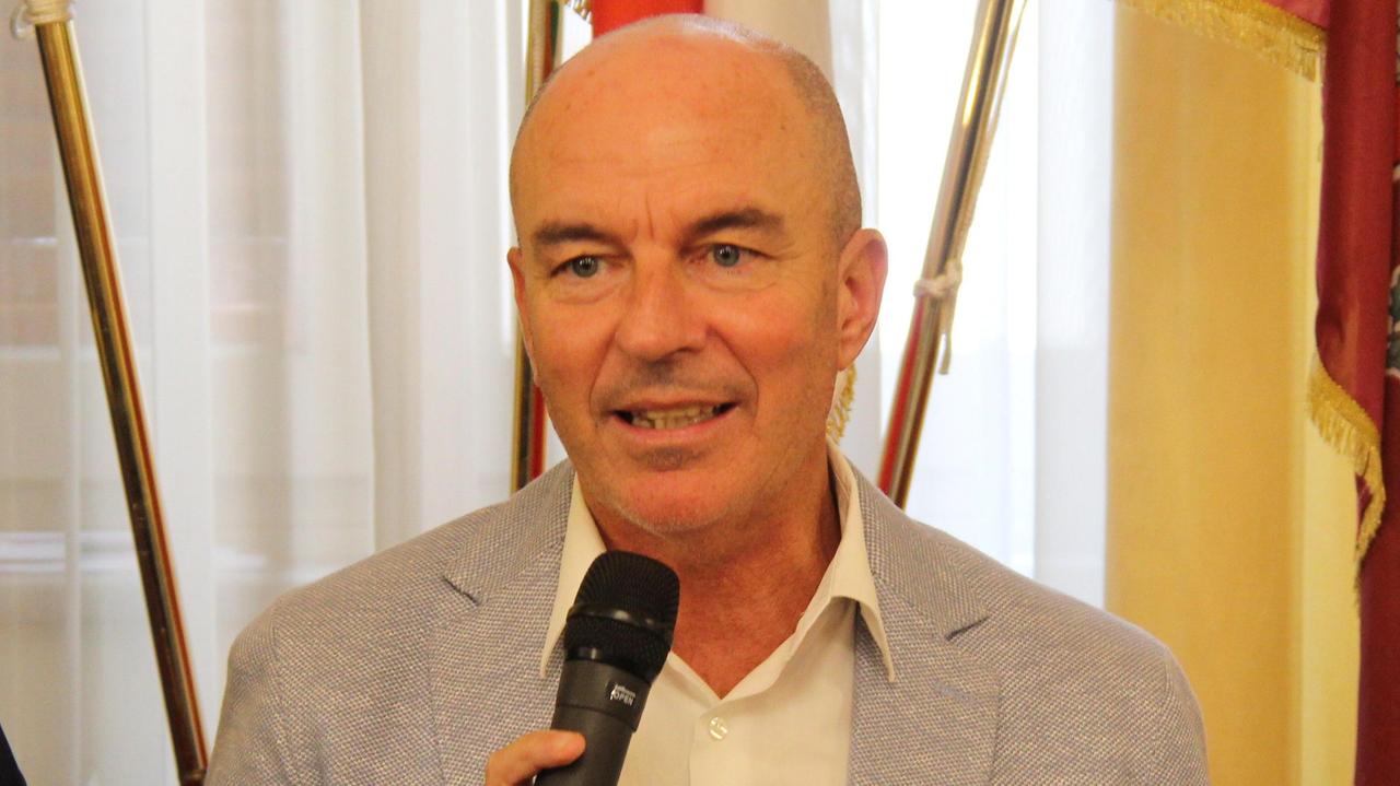 Caos Livorno, Salvetti: «Nessuno dei piemontesi si è mai fatto vivo con me. Confido in Aldo Spinelli»