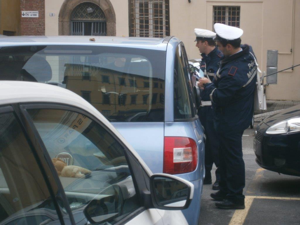 Vigili urbani al lavoro