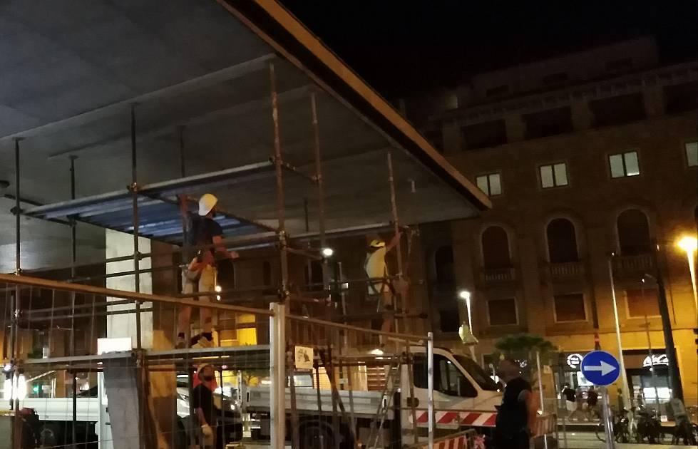 Camionista modenese si schianta contro impalcatura stazione di Firenze