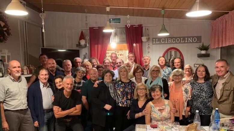 Gli ex alunni della 5ª G si ritrovano dopo 48 anni
