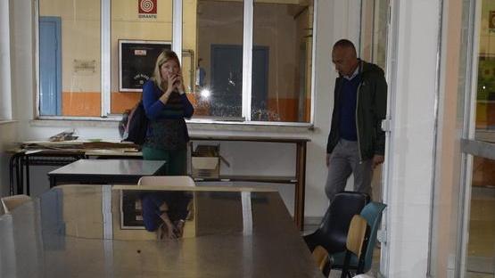 Piove nella scuola di Piano di Conca