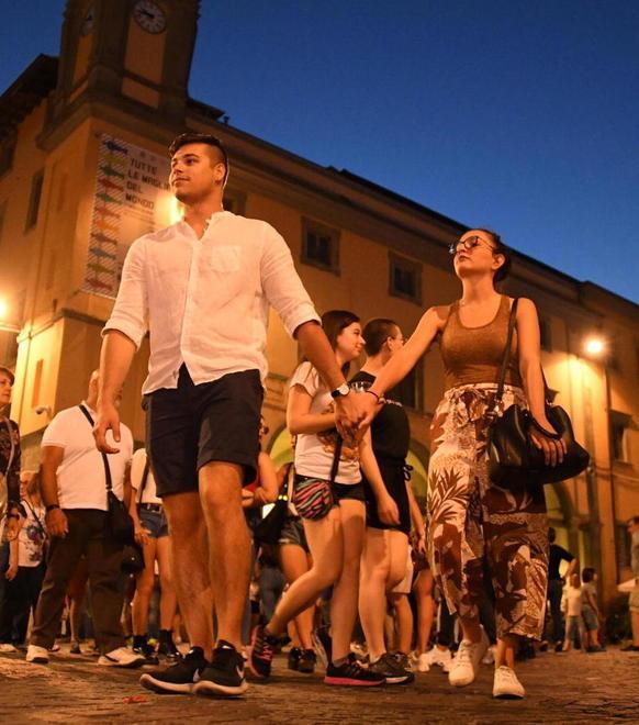 Cambio di format per la Festa del Commercio: ecco “Aperishopping” 