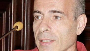 Botte e umiliazioni alla moglie “occidentale”