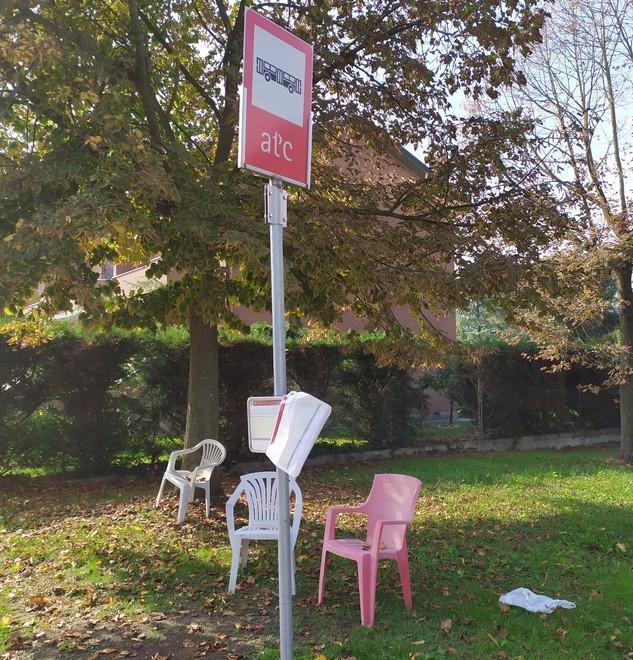 La pensilina fai da te Aspettando l’autobus