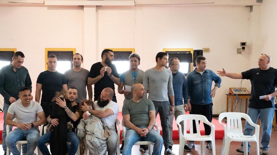 I detenuti si riscoprono Amleto In scena il rapporto padre figlio
