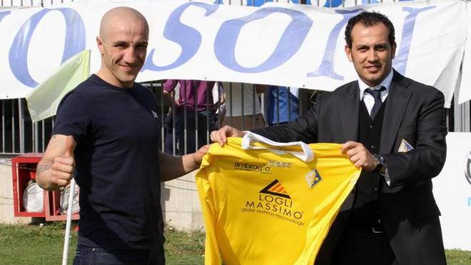 Maglia numero 10 per il pugile Di Fiore