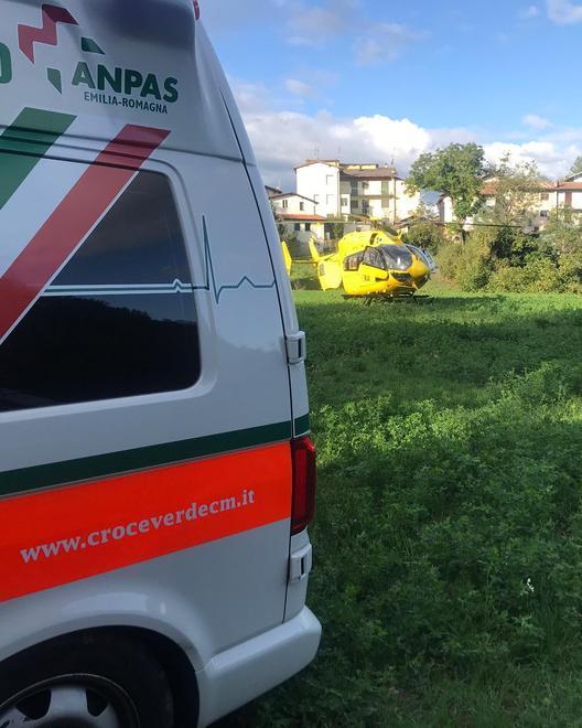 Precipita da un’impalcatura Grave un muratore di 52 anni 