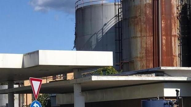 L’ex distributore di largo Risorgimento dovrà essere bonificato