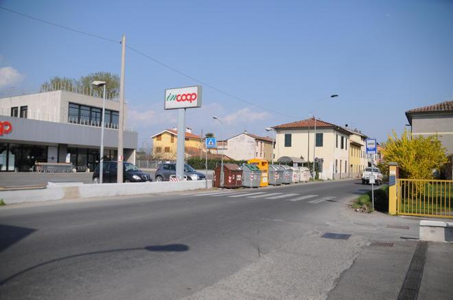 Gravissimo giovane in moto contro un palo