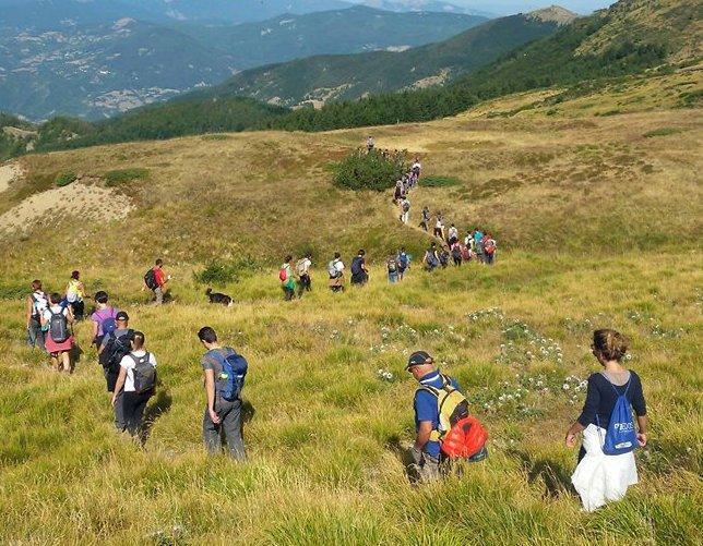 Si sale in vetta con un trekking E una tasferta al monte Catria
