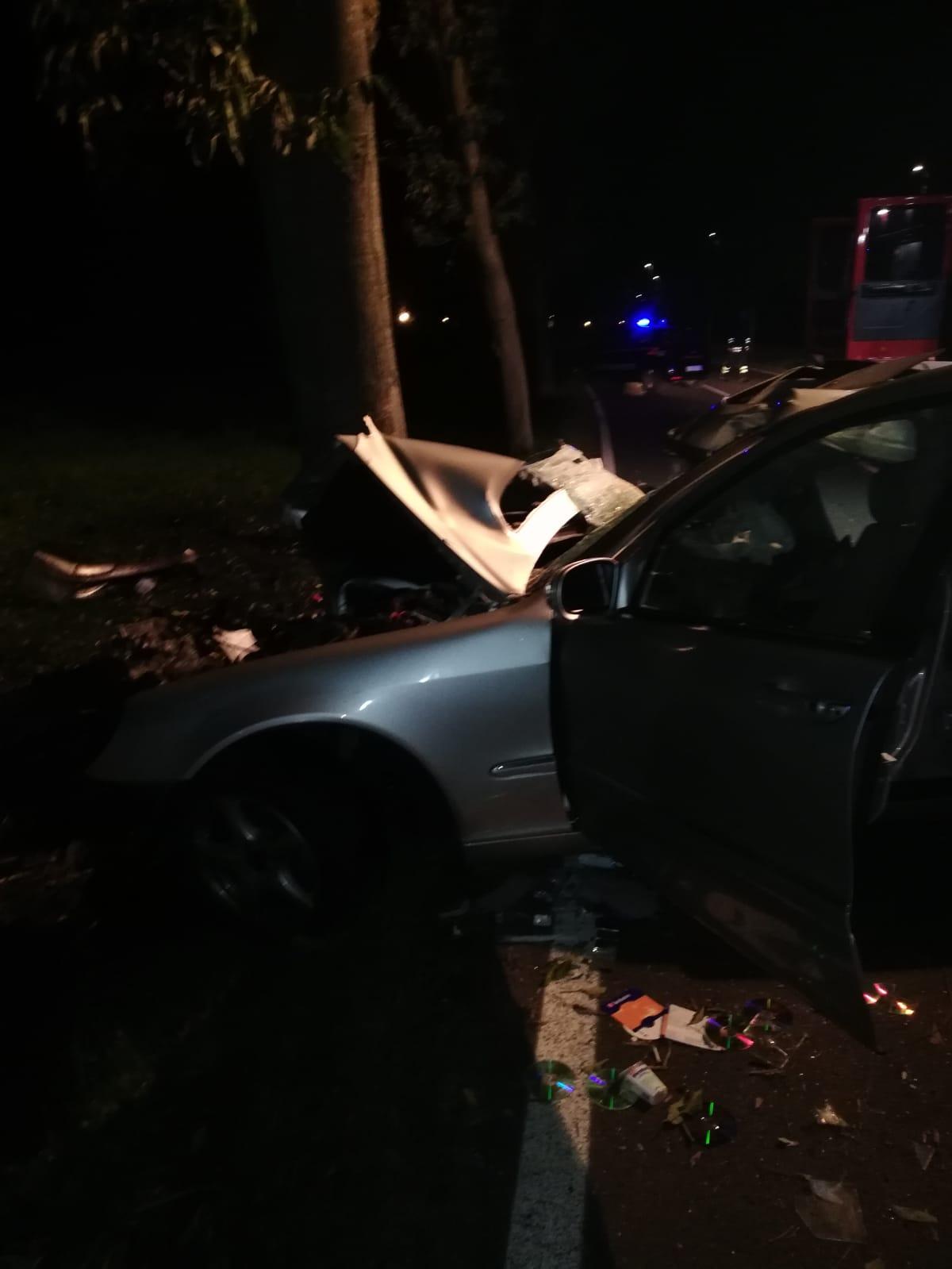 Castelfranco. Schianto con l'auto nella notte: un morto e due feriti 