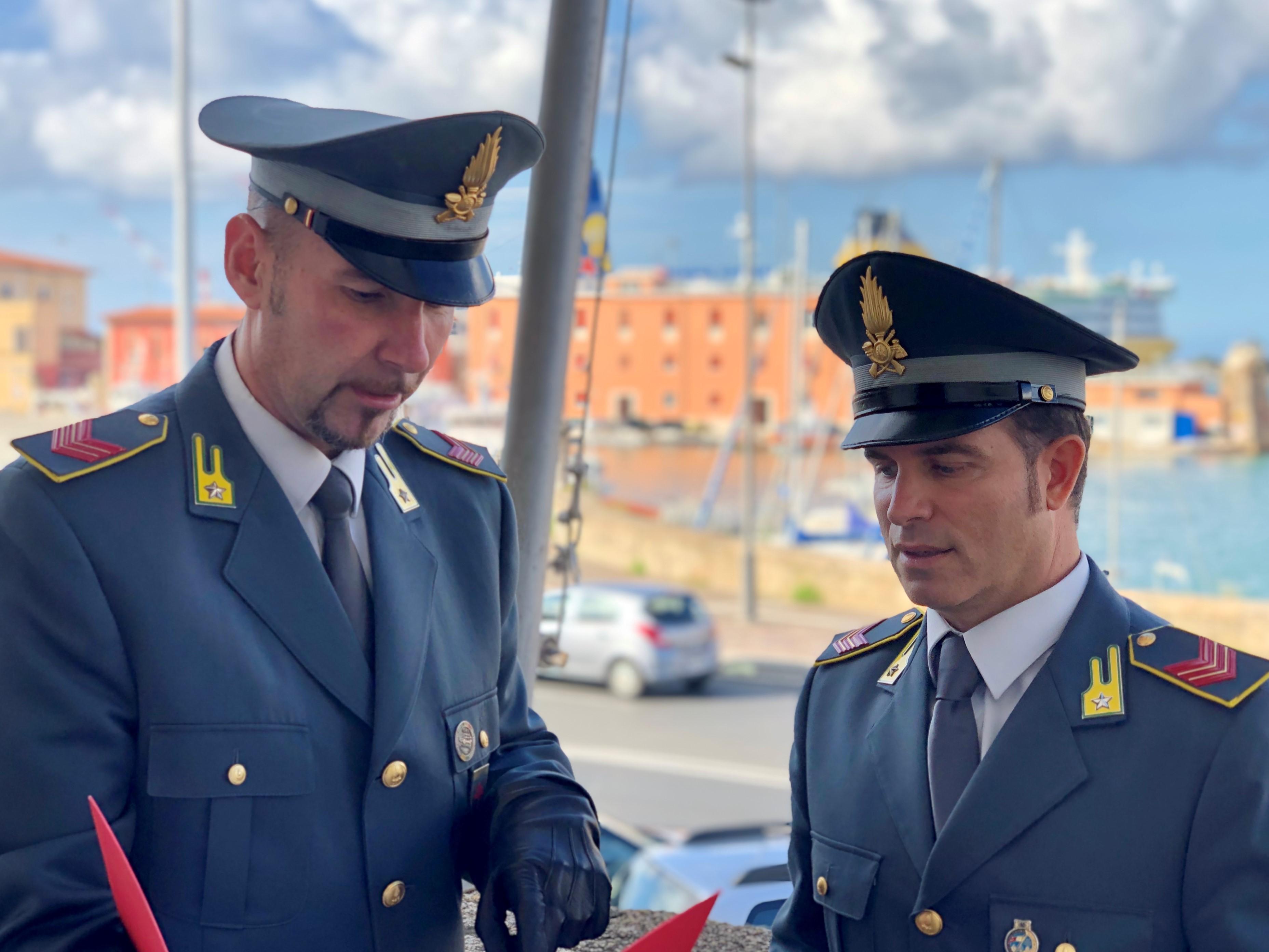 2 milioni di euro di tasse non pagate da una ditta di trasporti livornese