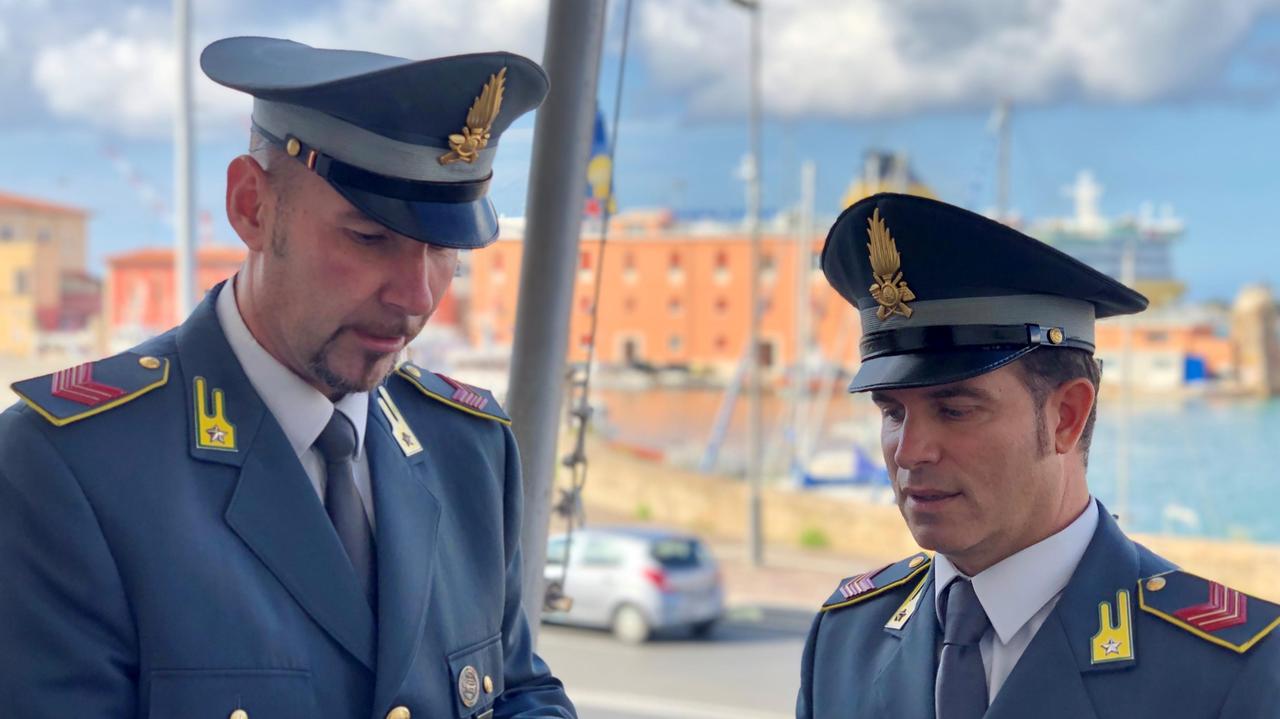 2 milioni di euro di tasse non pagate da una ditta di trasporti livornese